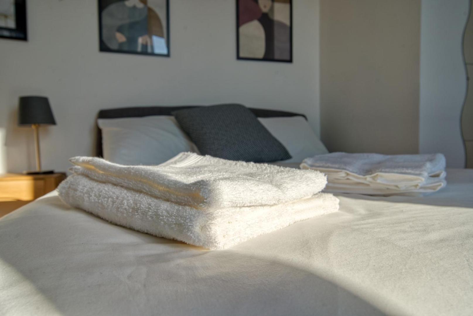 Spacious Penthouse With Panoramic Terrace - 20 Minutes From Duomo Milán Exteriér fotografie