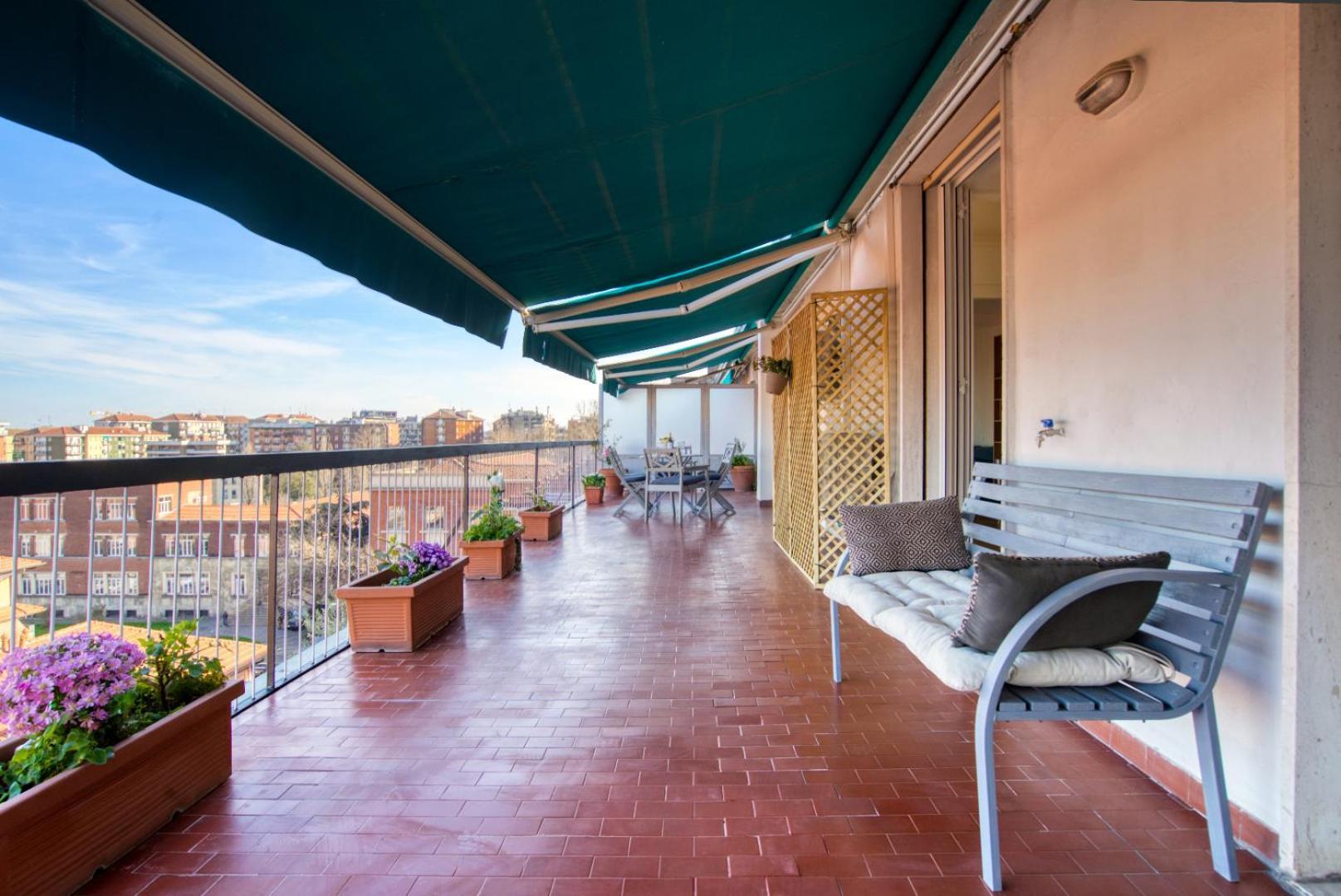 Spacious Penthouse With Panoramic Terrace - 20 Minutes From Duomo Milán Exteriér fotografie